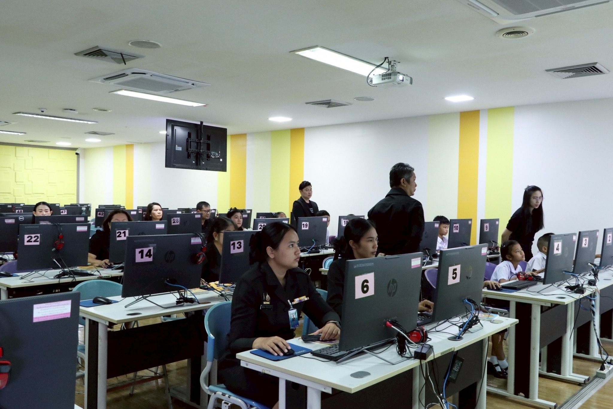 บริษัท ซิมพลี ไบรท์ ซิสเต็ม จำกัด